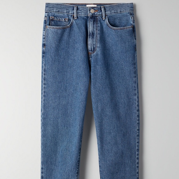 Aritzia Matilda High-Waisted Mom Jeans in 4 - Picture 7 of 10